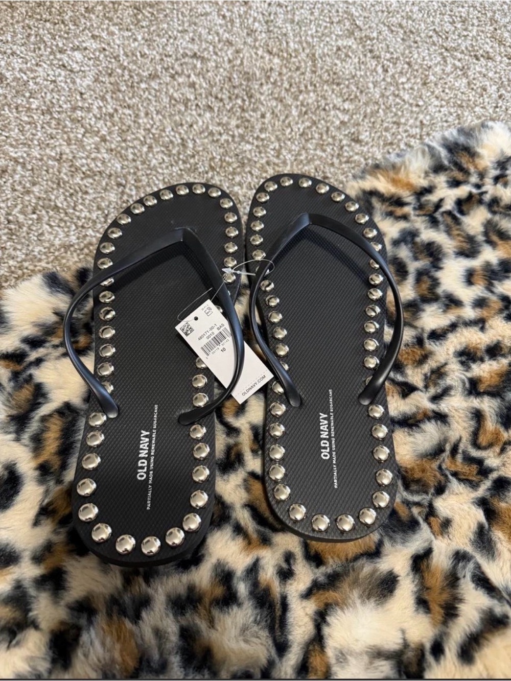 Old Navy Black Studded Women's Flip Flops